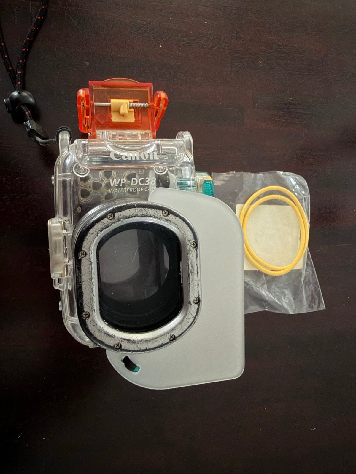Canon WP-DC38 Onderwaterhuis voor PowerShot S95, Ophalen, Gebruikt, 10 t/m 40 meter, Onderwaterhuis