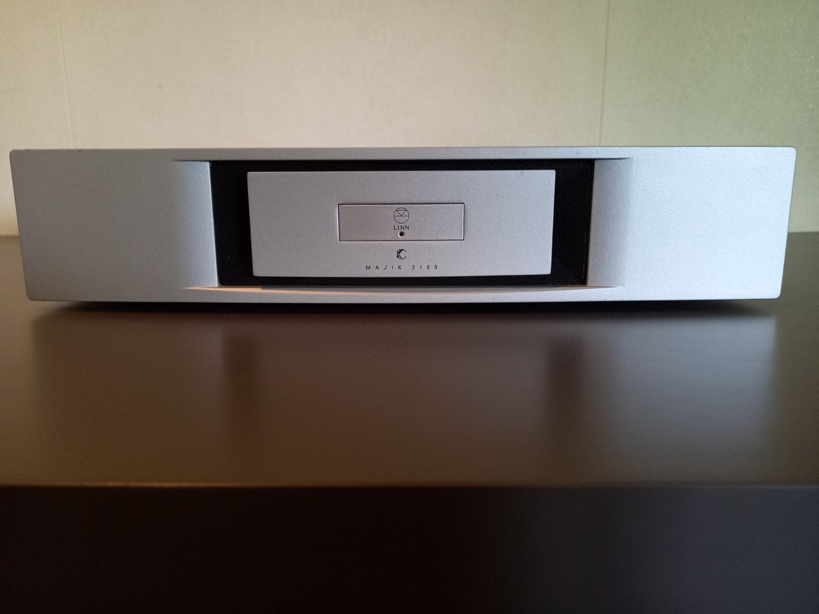 LINN MAJIK 2100 HIGH-END POWER-AMPLIFIER 2X100 WATT Z.G.A.N., Overige merken, Ophalen of Verzenden, Zo goed als nieuw, 60 tot 120 watt