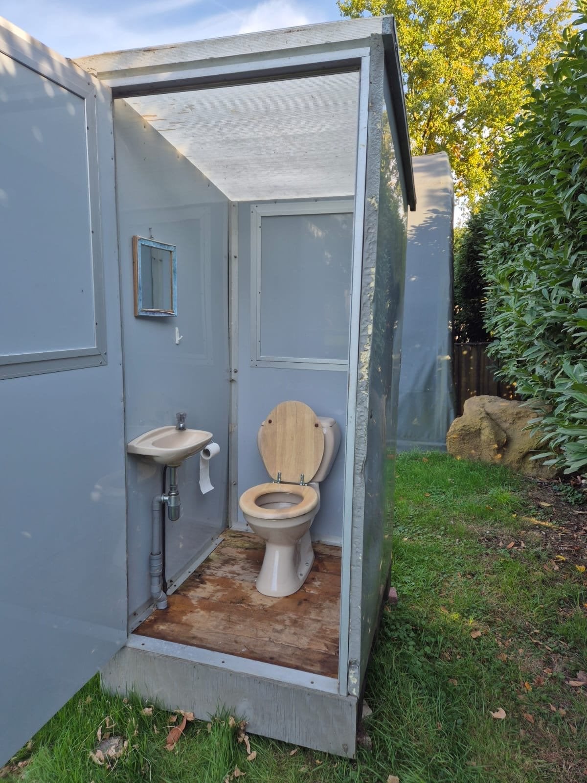 Mobiel toilet met wastafel - ideaal voor een feestje., Ophalen, Gebruikt