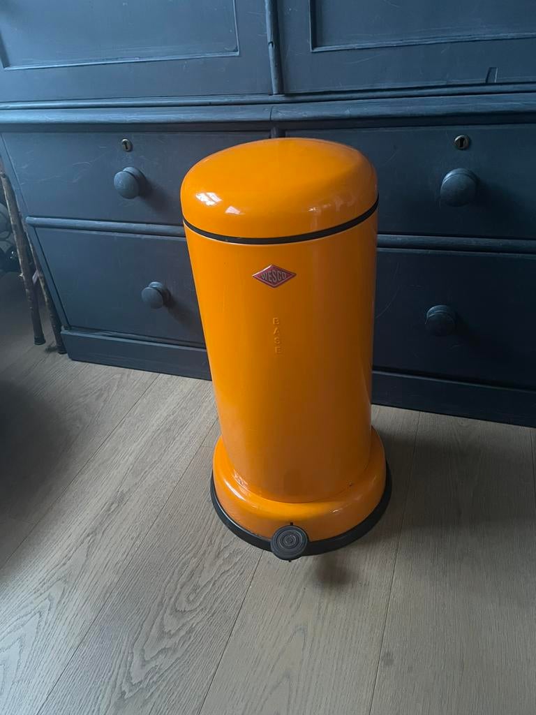 Wesco prullenbak, Ophalen, Gebruikt, 50 tot 75 cm, Metaal