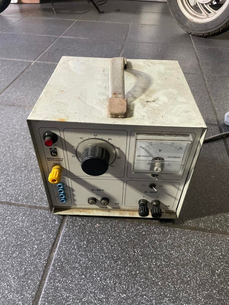 Breukhoven Rotterdam Voeding 0-30V 3A - Nieuwstaat, Ophalen of Verzenden, Nieuw