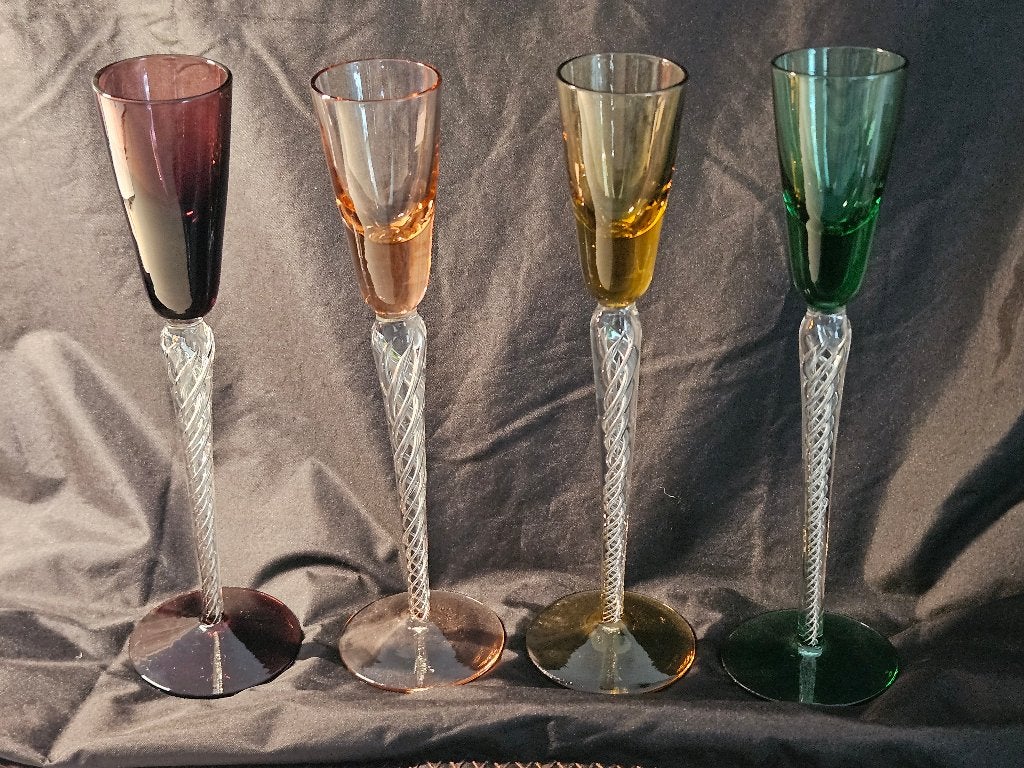 4 Stuart Crystal Iona Air Twist stem-glaasjes, Antiek en Kunst, Ophalen of Verzenden