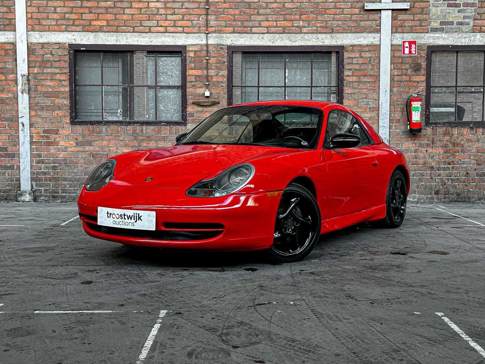 Porsche 911 Cabriolet Carrera 3.4 996 (Hardtop) 300pk 2001 Y, Auto's, Automaat, Gebruikt, Overige carrosserieën, Bedrijf