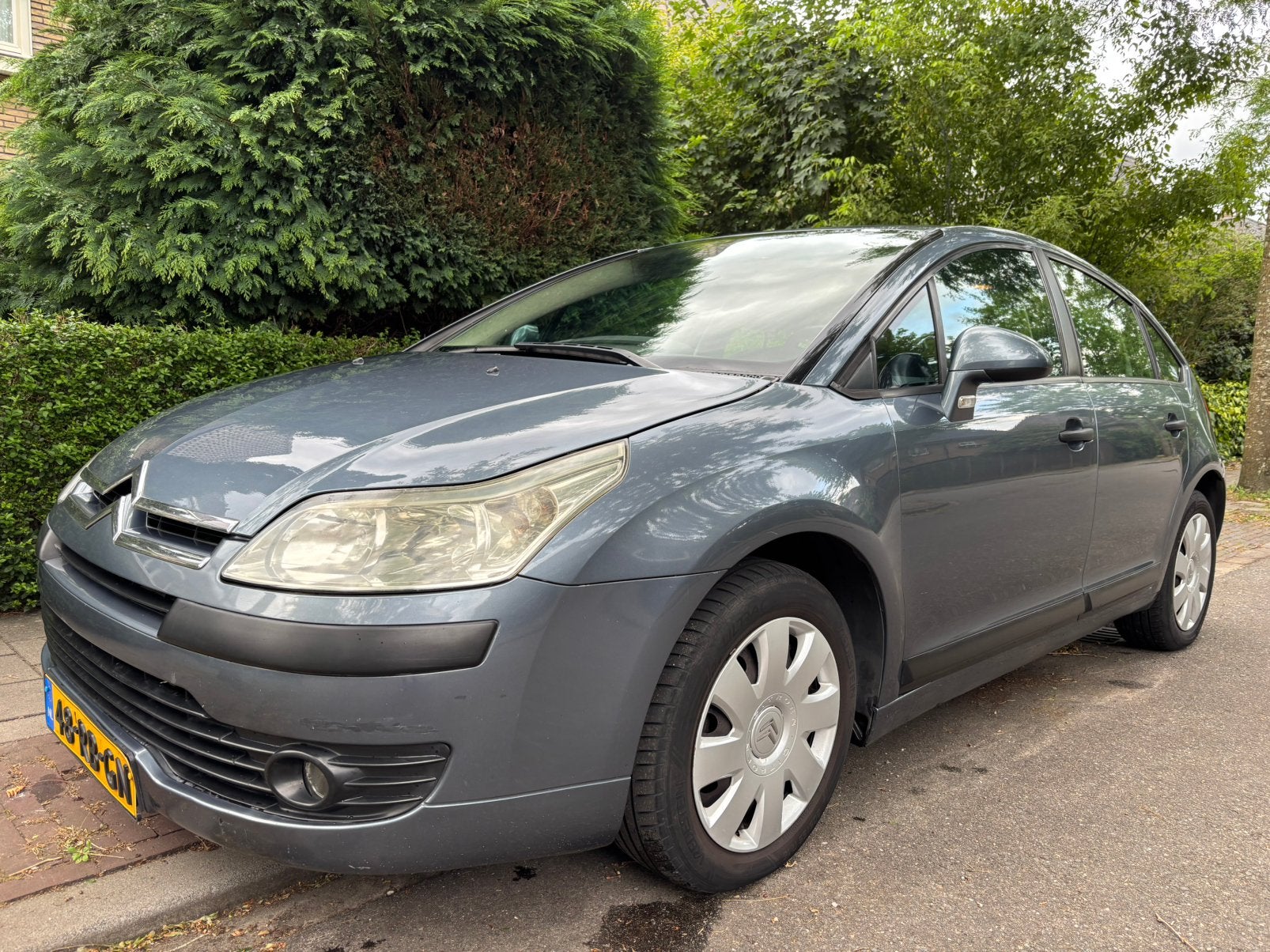 Citroën C4 1.6 16V 80KW 2005 Grijs | Dealeronderhouden, Voorwielaandrijving, 4 cilinders, 1175 kg, 1587 cc