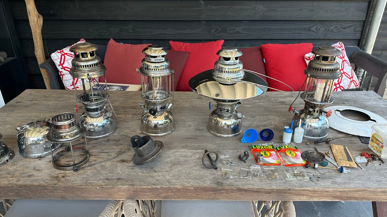 Verzameling Petromax, Hipolito & Cp500 lampen + onderdelen, Ophalen