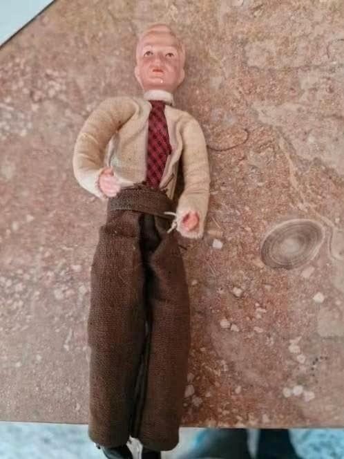 Oud Caco popje man 13 cm - Vintage verzamelobject, Verzamelen, Poppenhuizen en Toebehoren, Ophalen of Verzenden, Gebruikt