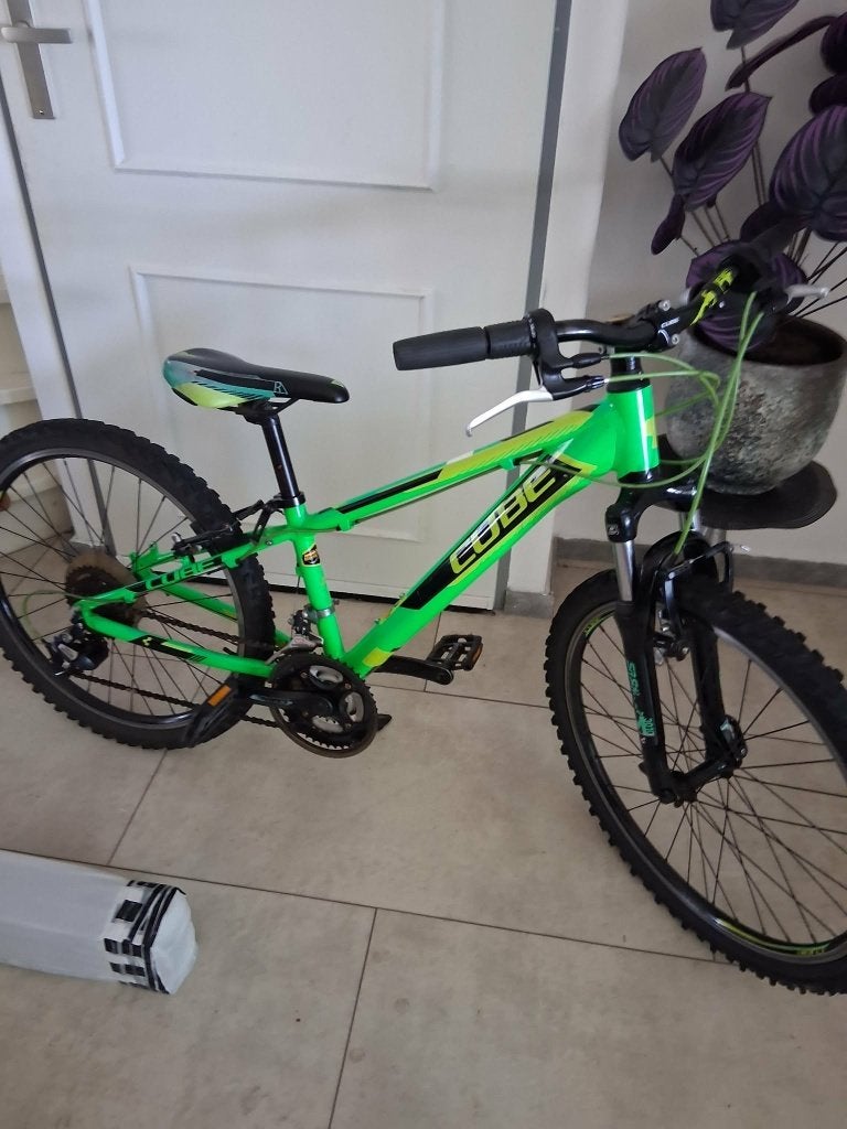 jongensfiets cube, Fietsen en Brommers, Fietsen | Mountainbikes en ATB, Zo goed als nieuw, Heren, Overige merken, Minder dan 45 cm