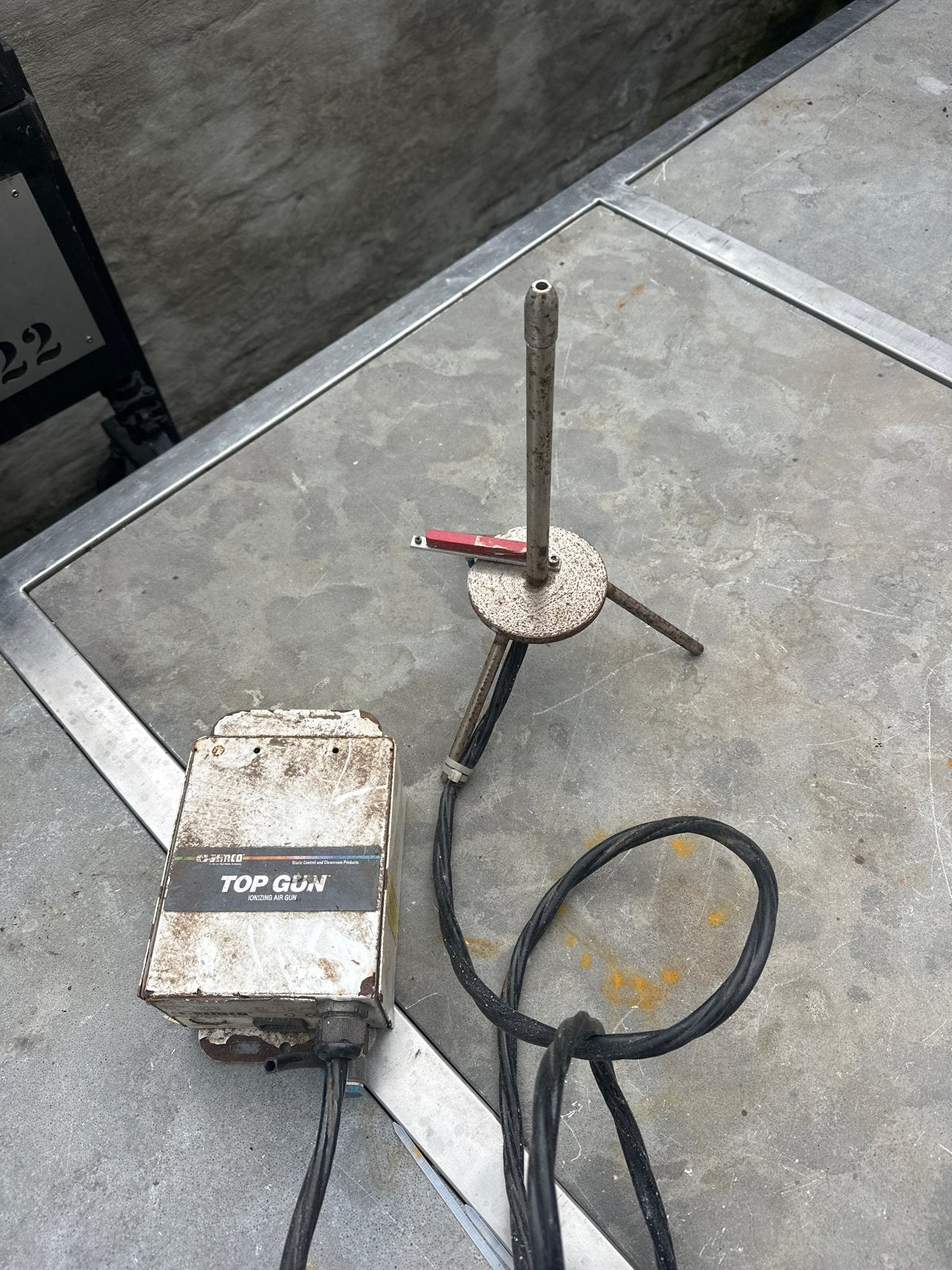 Essence Top Gun Ozon Air Gun - Gebruikt, Ophalen of Verzenden, Gebruikt