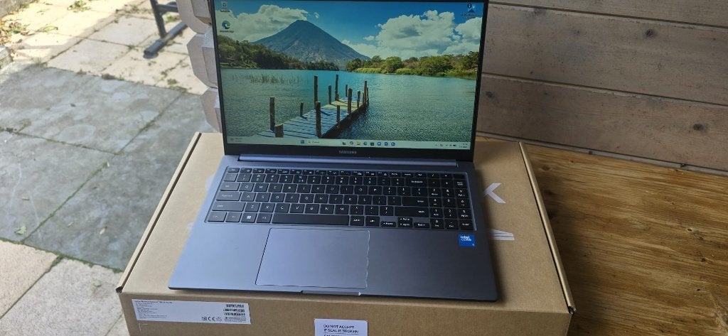 Galaxy Book4 Galaxy Book 4, Computers en Software, 2 tot 3 Ghz, Zo goed als nieuw, Samsung, SSD