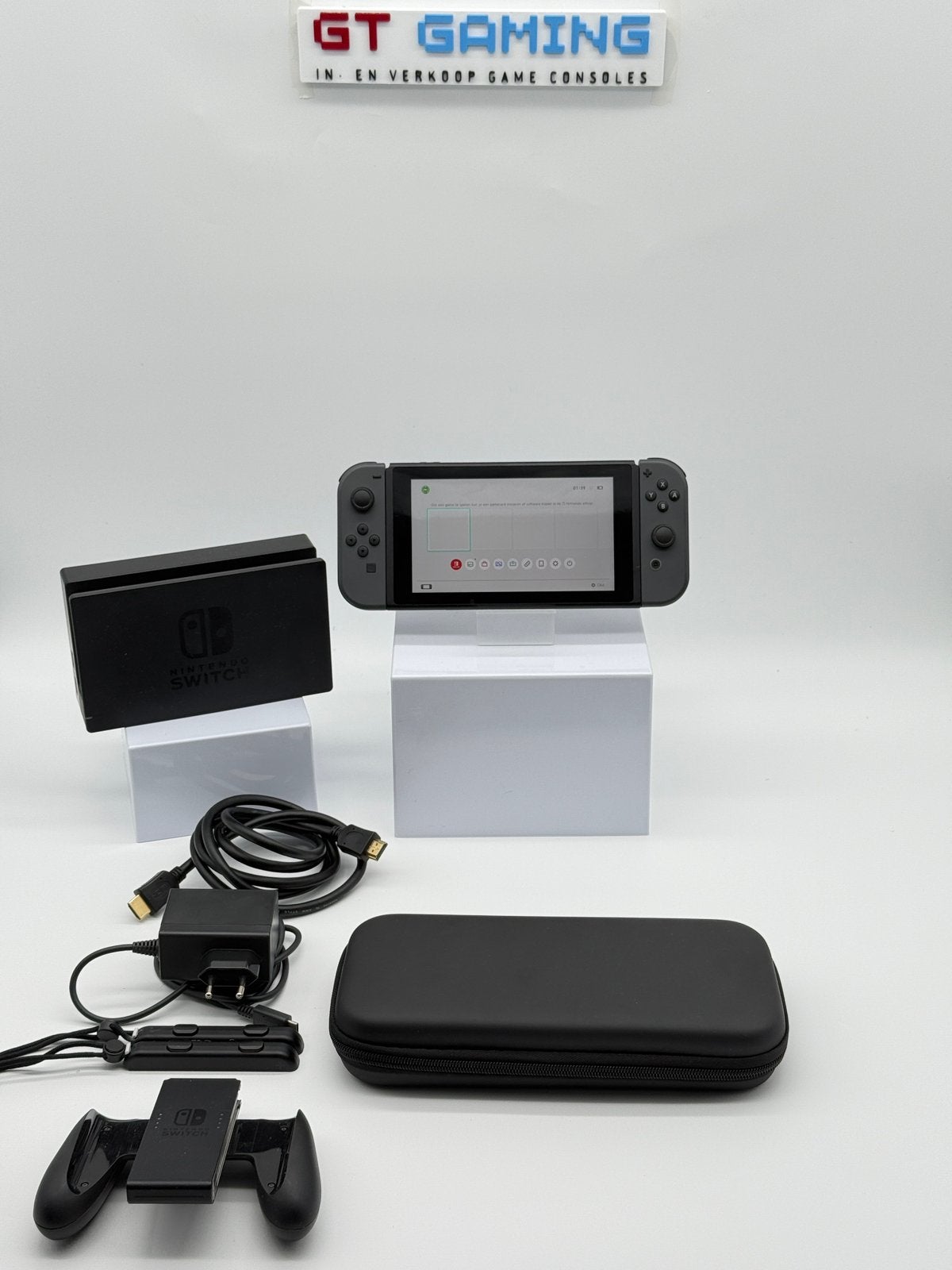 NINTENDO SWITCH NIEUW MODEL 2023 V2 LANGE ACCU DUUR+TASJE, Met 2 controllers, Ophalen of Verzenden, Zo goed als nieuw, "