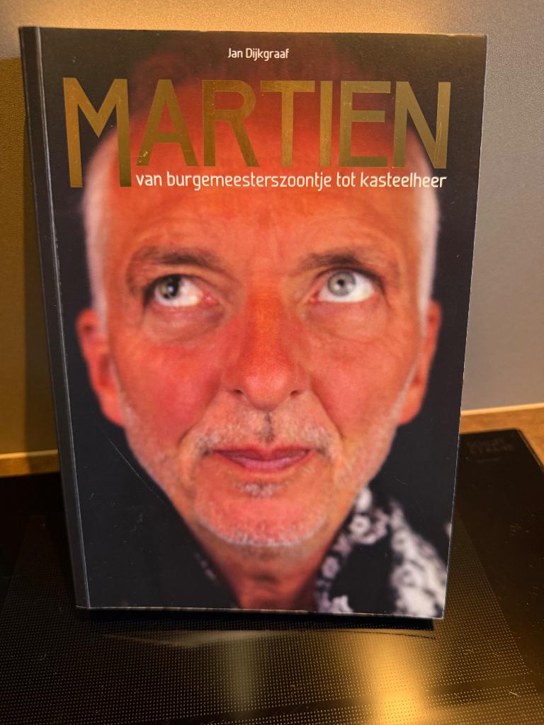 Martien Meiland, Ophalen of Verzenden, Zo goed als nieuw, Jan Dijkgraaf