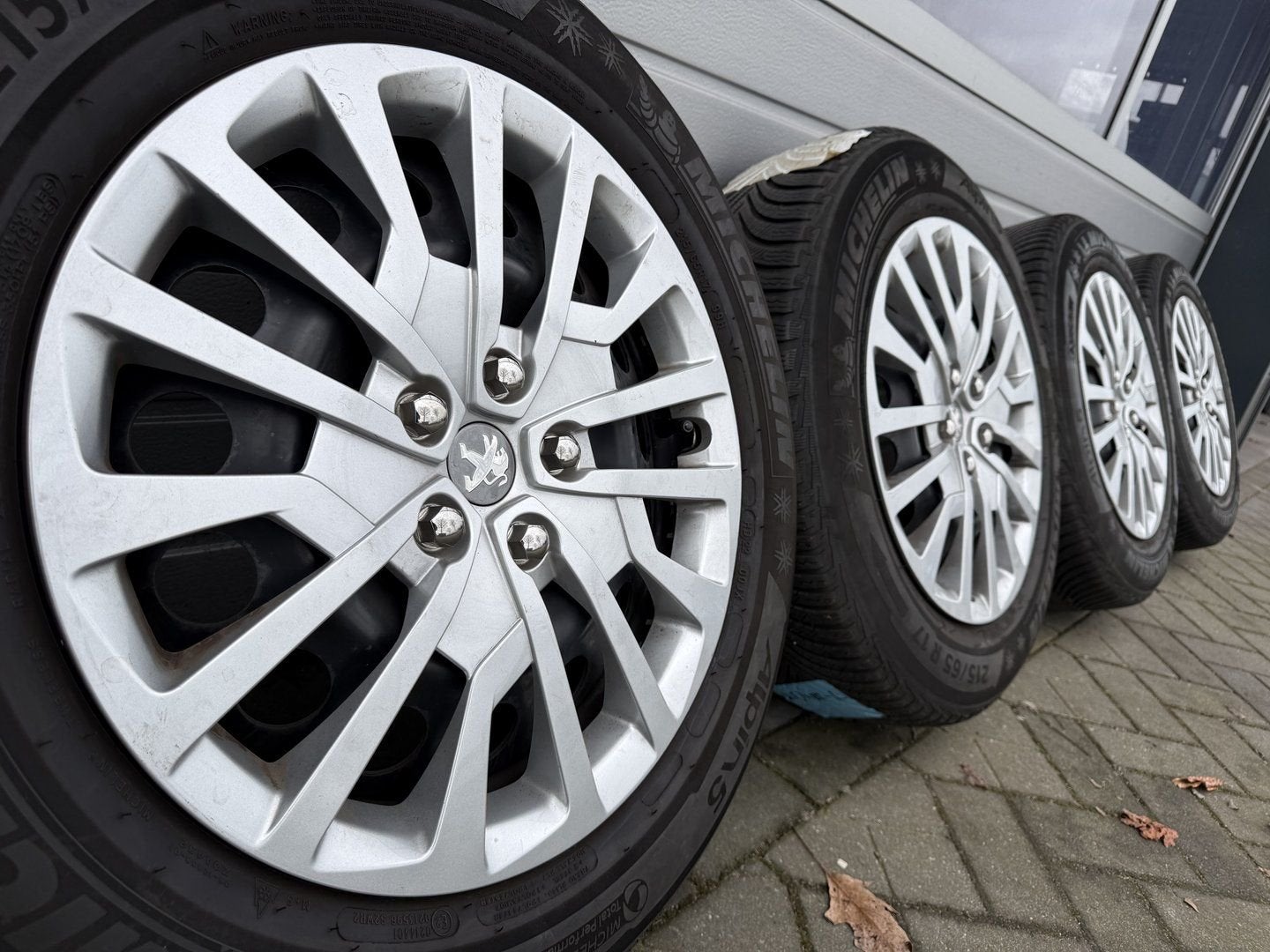 17 inch Peugeot 3008 5008 4008 velgen Michelin winterbanden, -, -, Banden en Velgen, 17 inch
