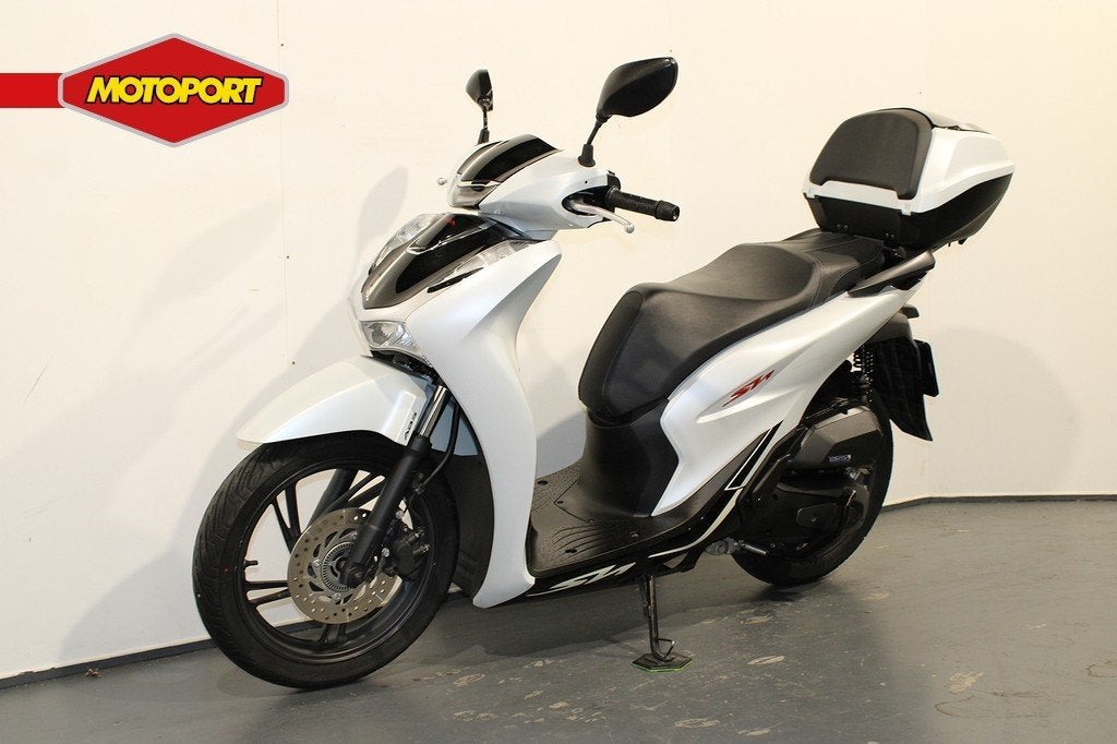Honda SH 150 I (bj 2022), Scooter, Bedrijf, Mc.benelux@honda-eu.com, Honda Motor Europe Ltd. Belgian Branch