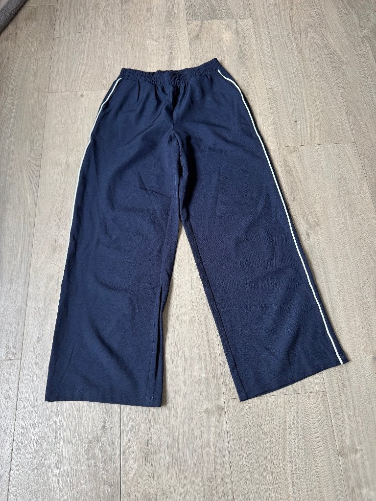ONLY / Studio wijde broek blauw nieuwstaat maat XS ZH, Kleding | Dames, Only, Blauw, Ophalen of Verzenden, Zo goed als nieuw