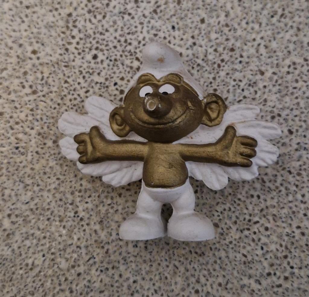Vintage "gouden" vliegende  Smurf  - Peyo - Bully 6, Verzamelen, Smurfen, Ophalen of Verzenden, Zo goed als nieuw, Verschillende Smurfen
