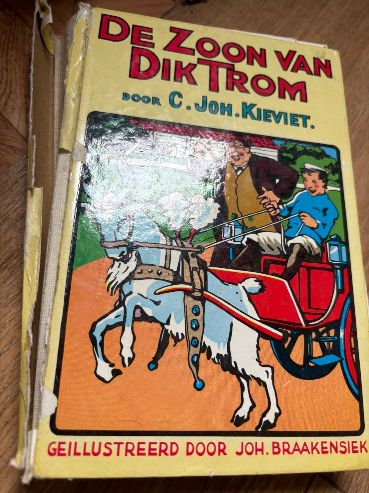 Dik trom, Ophalen of Verzenden, Zo goed als nieuw