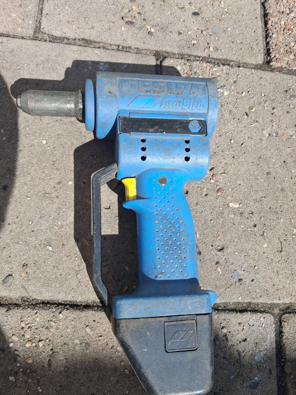 elektrische popnagel tang, Ophalen of Verzenden, Gebruikt, Kolomboormachine