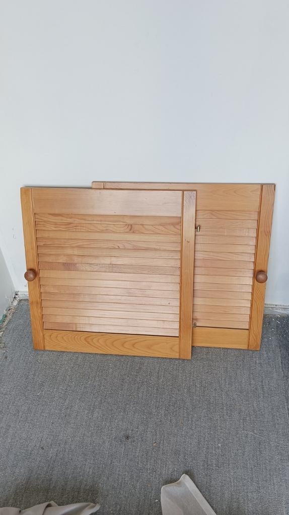 Kleine houten Louvre deurtjes (59,5 x 61 cm), Doe-het-zelf en Verbouw, Gebruikt, Minder dan 80 cm, Overige typen, Minder dan 200 cm