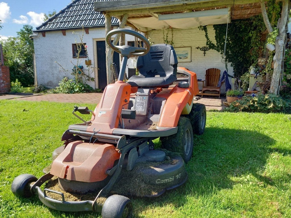 Husqvarna R216 frontmaaier 103 cm dek, Tuin en Terras, Ophalen, Gebruikt, Husqvarna, Elektrische starter