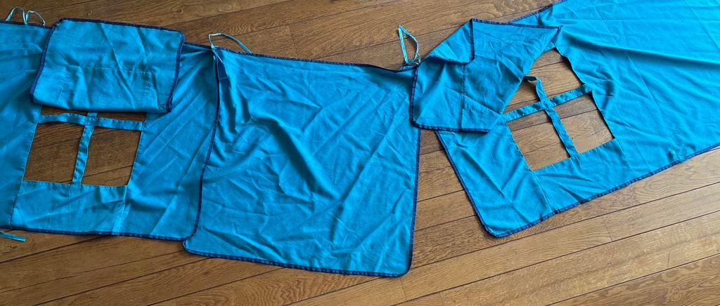 GRATIS, Blauw gordijn halfhoogslaper, Ophalen of Verzenden, Gebruikt, Halfhoogslaper