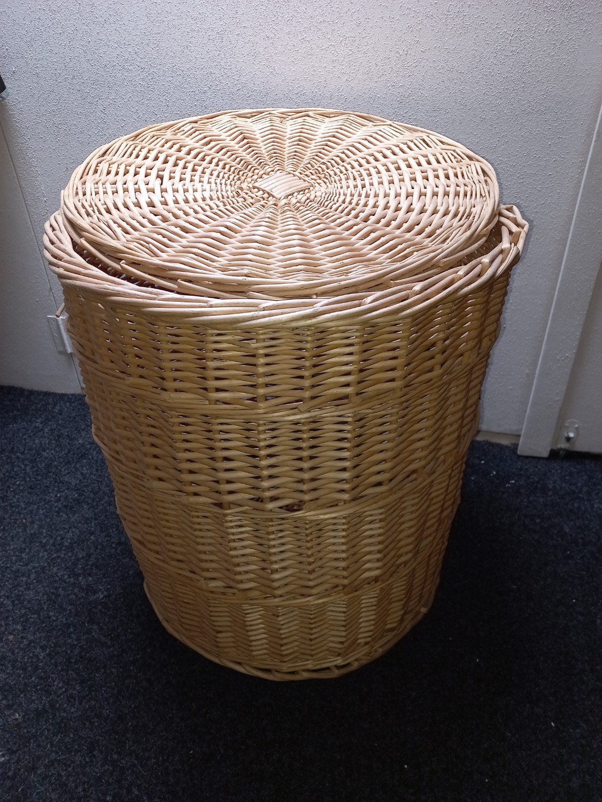 Vintage rieten mand met deksel - Brocante stijl, Ophalen of Verzenden