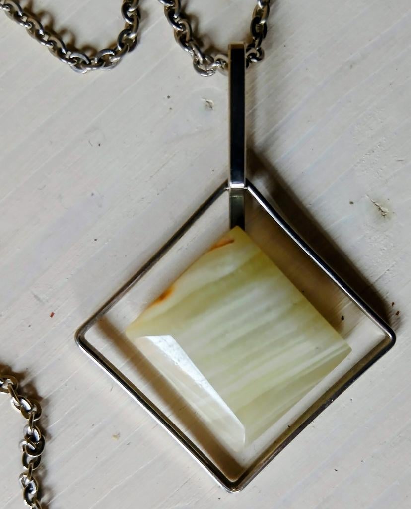 Vintage design ketting hanger onyx, Verzamelen, Retro, Ophalen of Verzenden