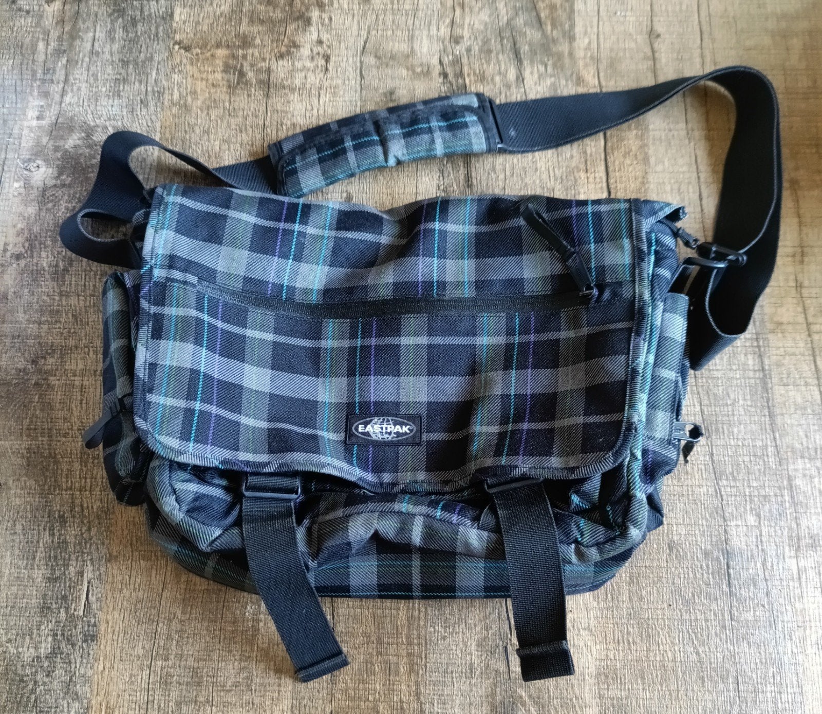 Eastpak Schoudertas - Geruit Design, Ophalen of Verzenden, Gebruikt, Blauw, Overige merken