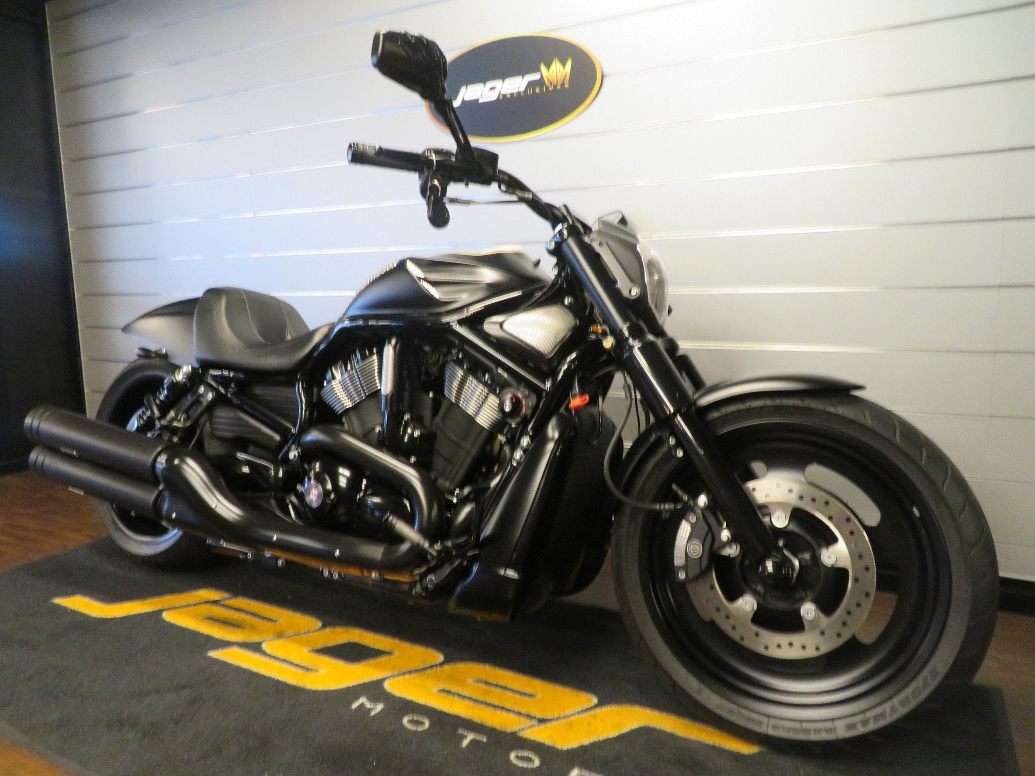 Harley-Davidson VRSCDX NIGHT ROD SPECIAL NIEUWSTAAT, Motoren, Motoren | Harley-Davidson, Bedrijf, Chopper