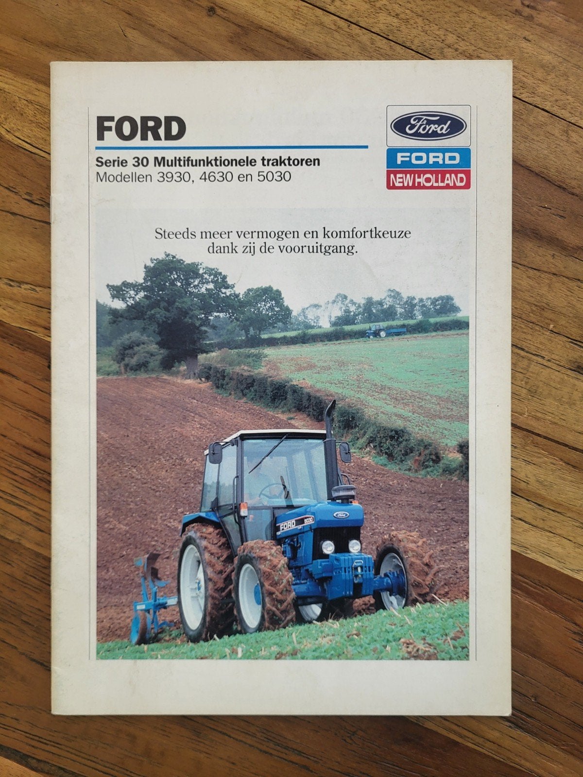 tractor folder Ford serie 30 tractoren 3930, 4630, 5030, Ophalen of Verzenden