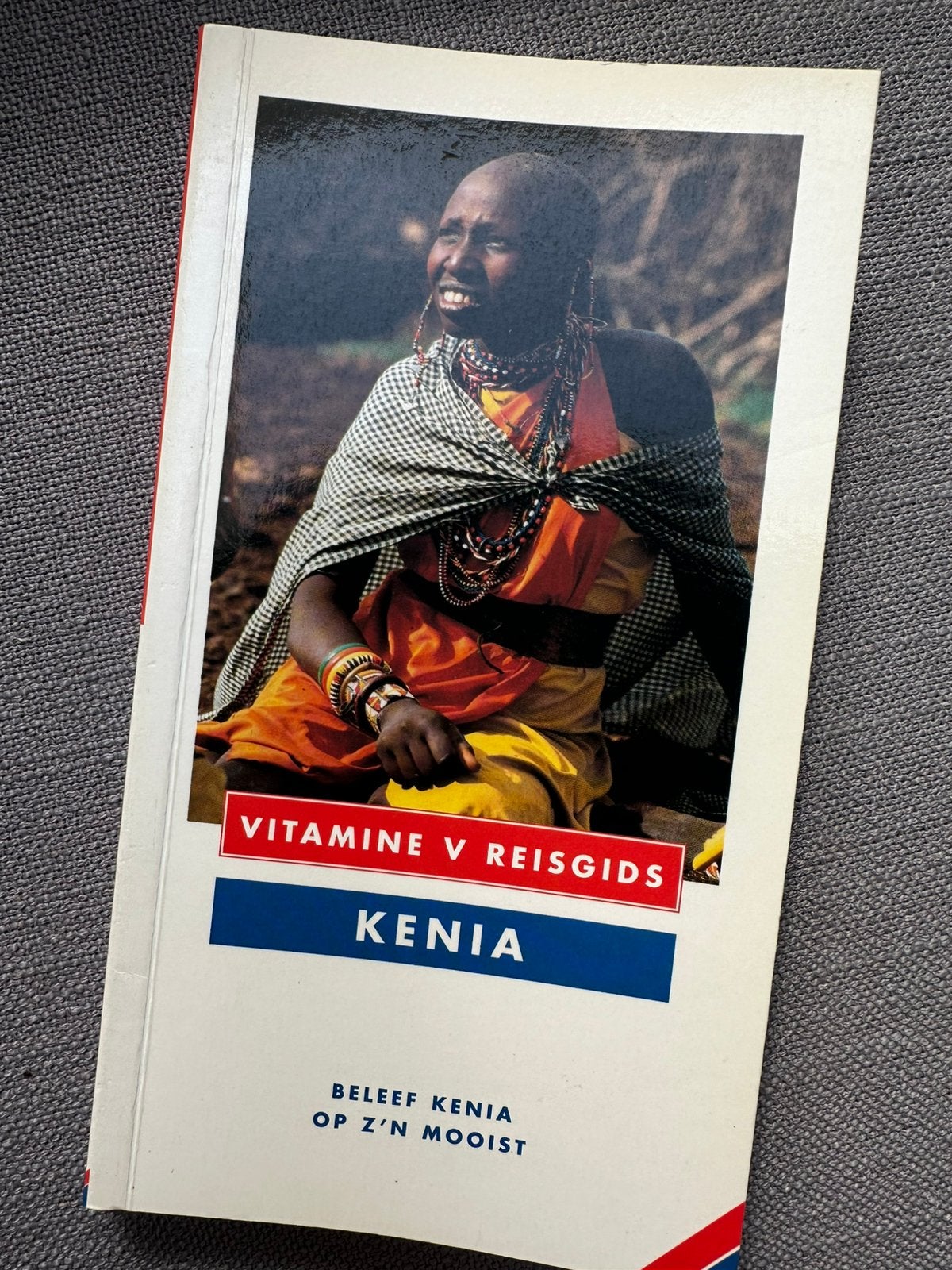 Reisgids KENIA “”🦁🦓🐘🦛🦏🇰🇪, Overige merken, Europa, Ophalen of Verzenden, Zo goed als nieuw