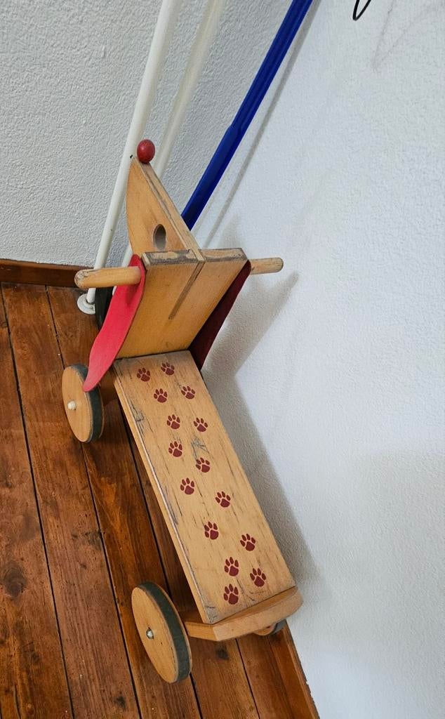 Loop hondje oud, Ophalen