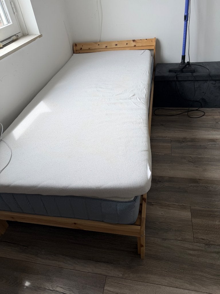 Ikea eenpersoonsbed met matras zonder topper, Ophalen, Gebruikt, 90 cm, Eenpersoons