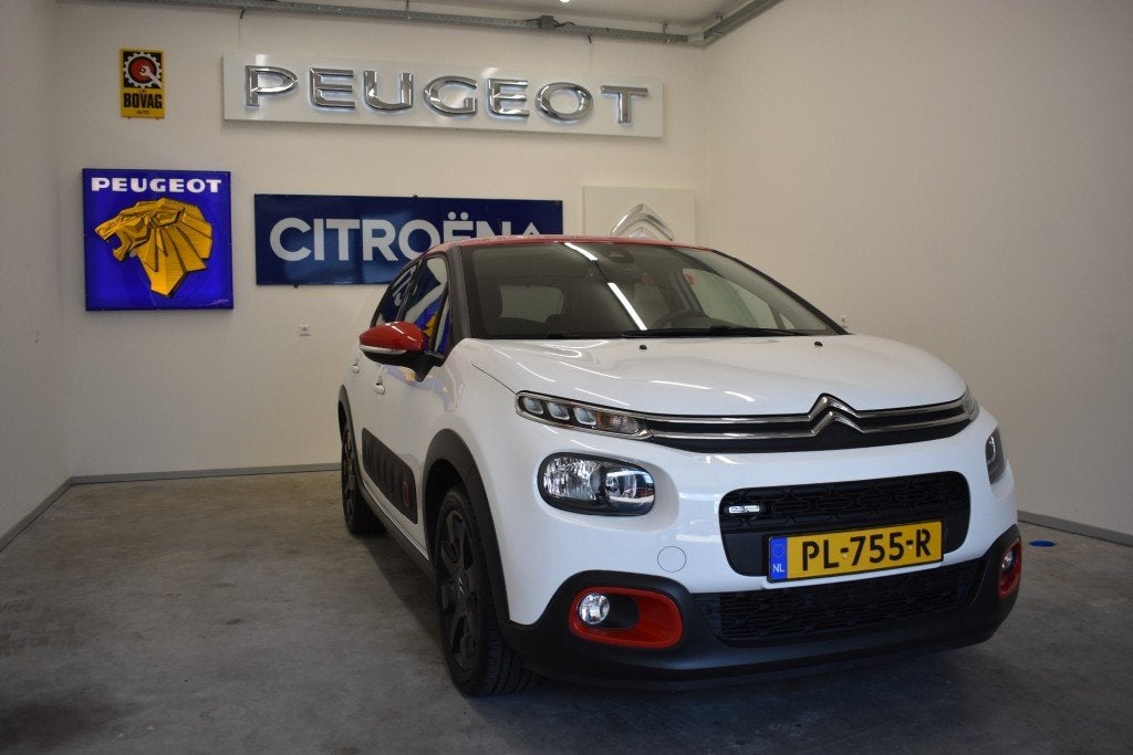 Citroen C3 1.2 PureTech Shine 62.000 Km. 82 Pk., Auto's, 21 km/l, Verwarmde buitenspiegels, 1199 cc, Met garantie (alle)