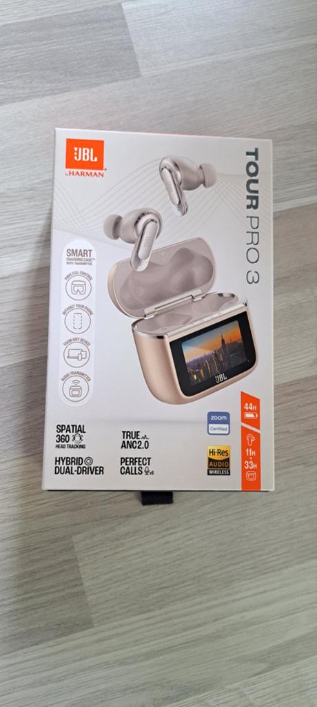 JBL Tour Pro 3 - Zilver, Telecommunicatie, Mobiele telefoons | Oordopjes, Ophalen of Verzenden, Nieuw, Bluetooth