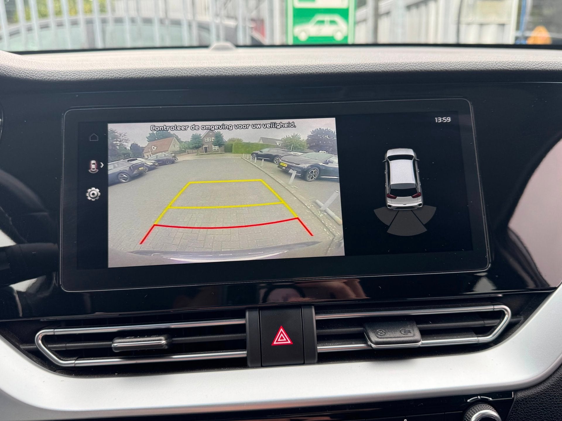 Foto 20 van Kia Niro 1.6 GDi Hybrid DynamicLine | All Season | Volledig