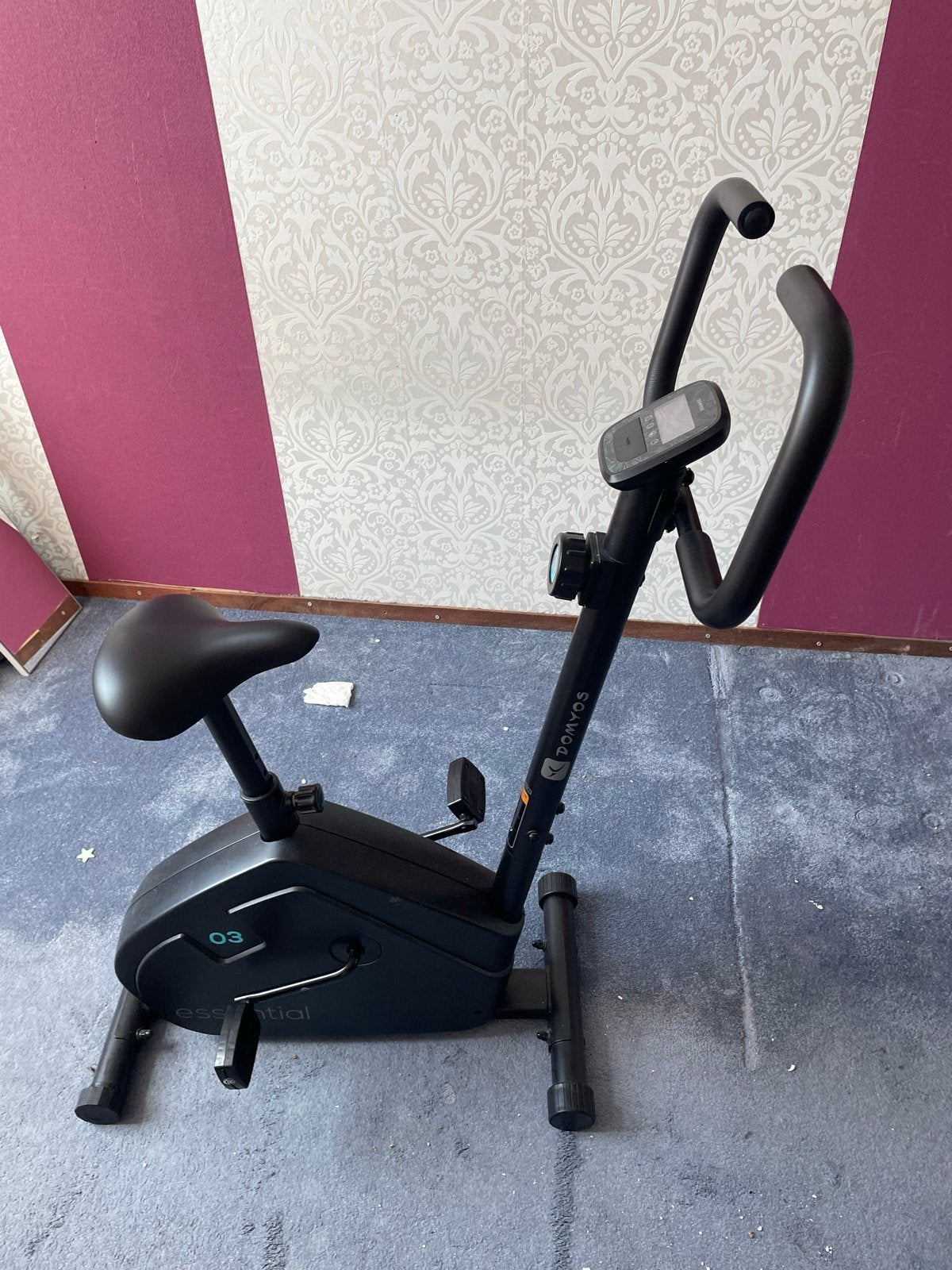 Domyos Essential 03 Hometrainer - Zo goed als nieuw, Ophalen of Verzenden, Zo goed als nieuw, Metaal, Benen