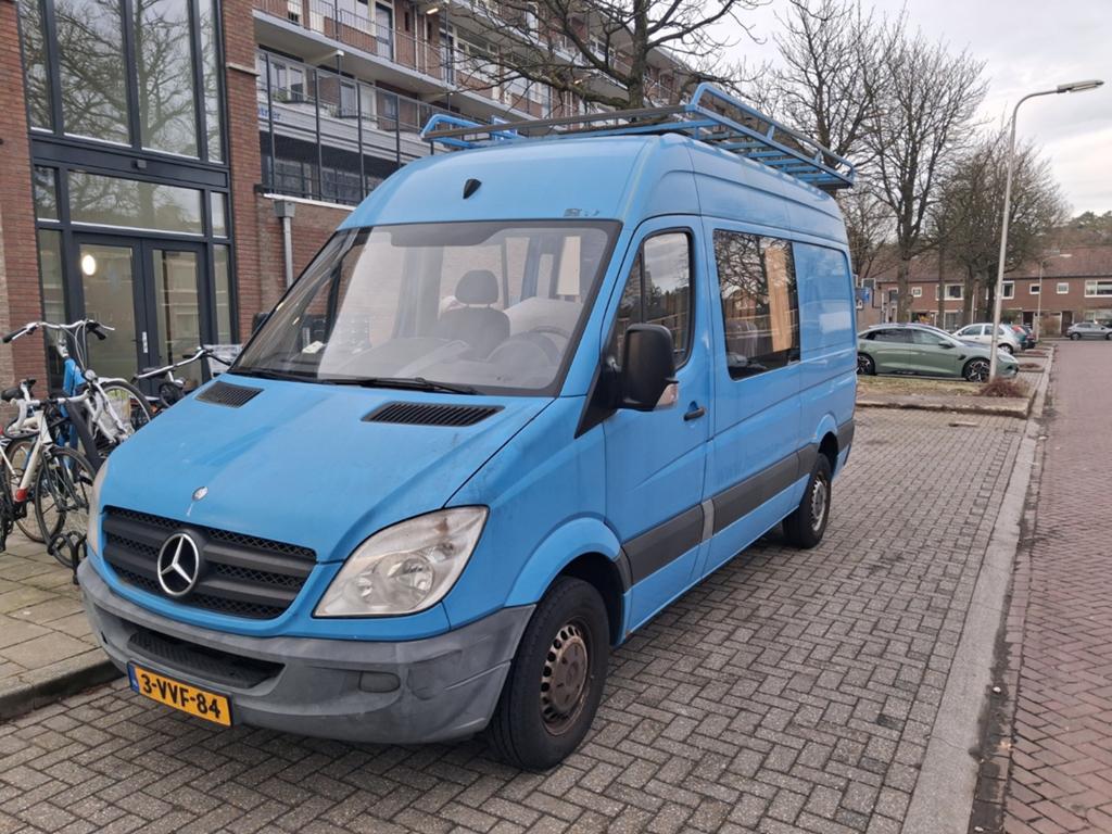 Mercedes-Benz Sprinter 4X2 2012, Auto's, Bestelauto's, Diesel, Particulier, 6 stoelen, 2143 cc
