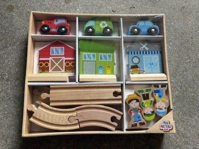 Te koop: Mini Matters wooden cars track set, Ophalen of Verzenden, Nieuw, Overige typen