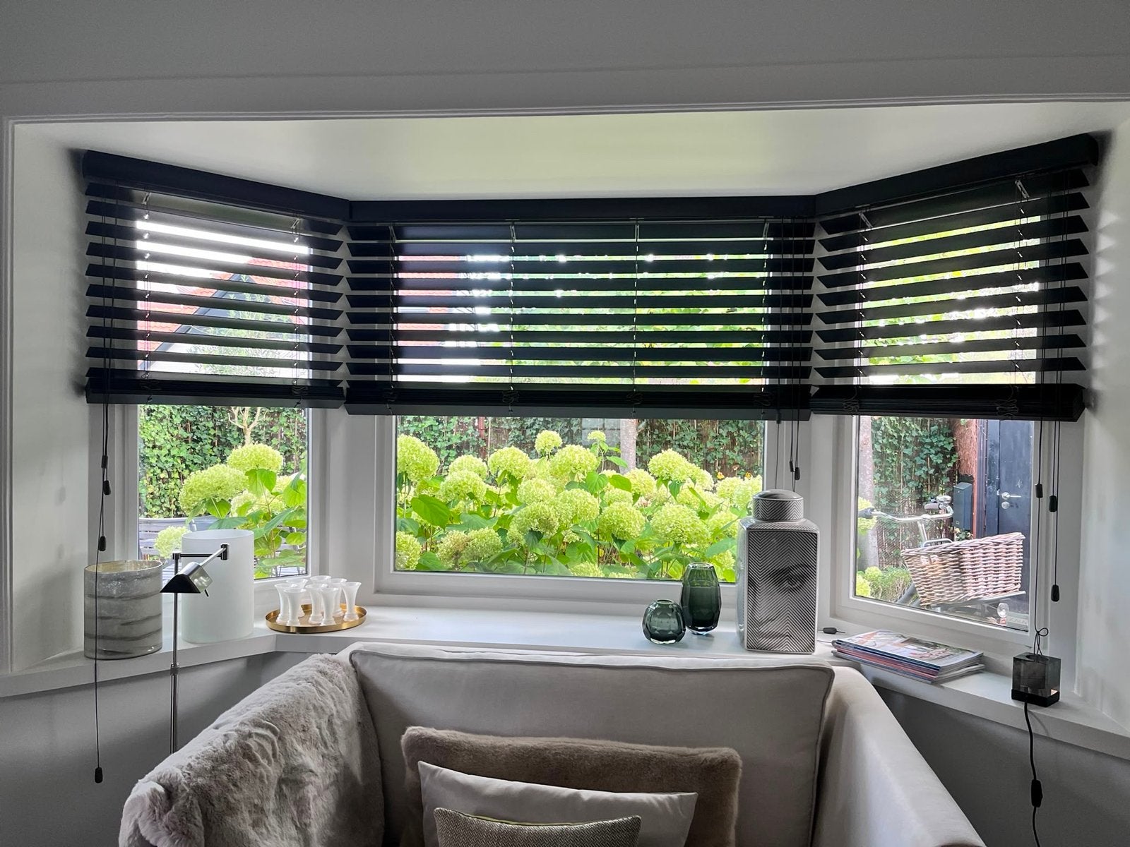 Houten Shutters - 1x 154x136cm, 2x 77x136cm, Zwart, Hout, Ophalen of Verzenden, Zo goed als nieuw