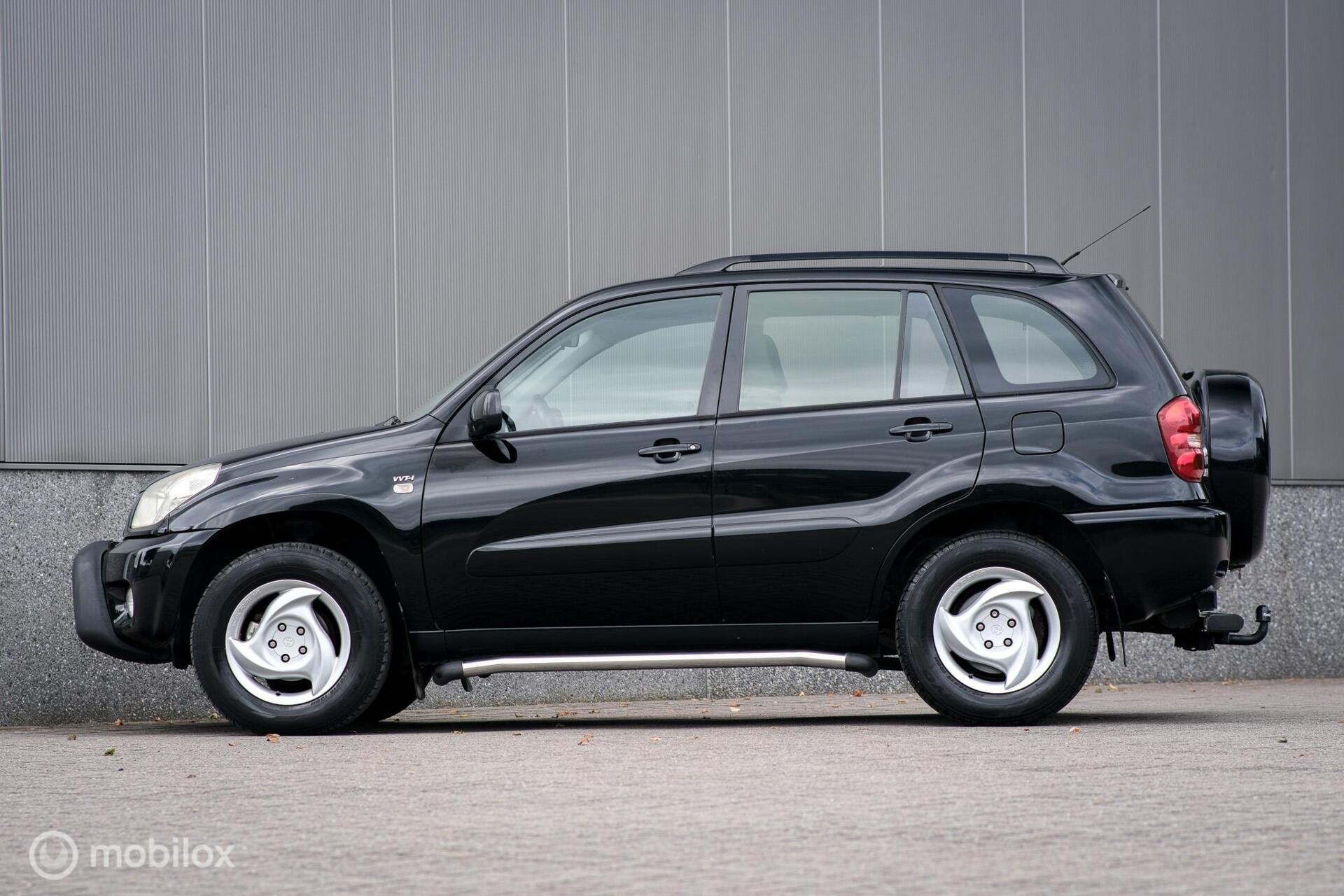 Foto 3 van Toyota RAV4 1.8-16V VVT-i Luna | Trekhaak | APK 03-2027 | ne
