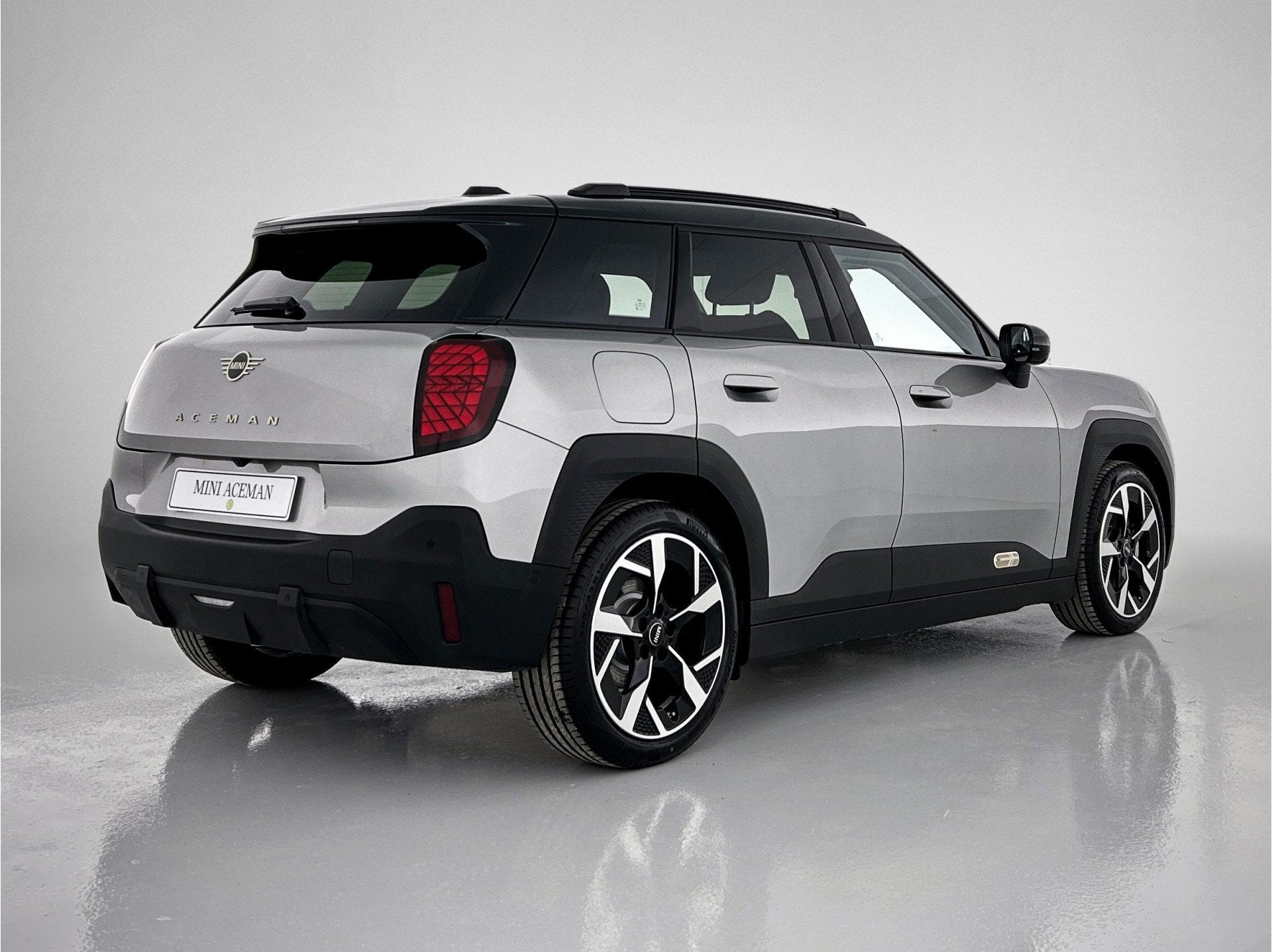 MINI Aceman E / Classic / Pakket L / 18 inch Slide Spoke 2-t, Auto's, Dealer onderhouden, Stof, Lane Departure Warning, Zwart