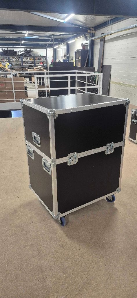 Grote flightcase / transportkoffer 59,5x78,5x110 cm, Ophalen, Zo goed als nieuw, Overige instrumenten, Flightcase