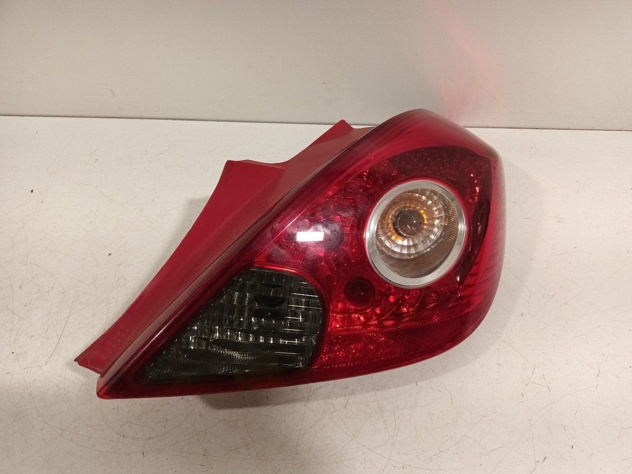 Achterlicht carrosserie rechts Opel Corsa, Onderdelen@venauto.nl, Van der Ven Autorecycling B.V., Gebruikt, Ettenseweg 76, 4706 PB Roosendaal, The Netherlands