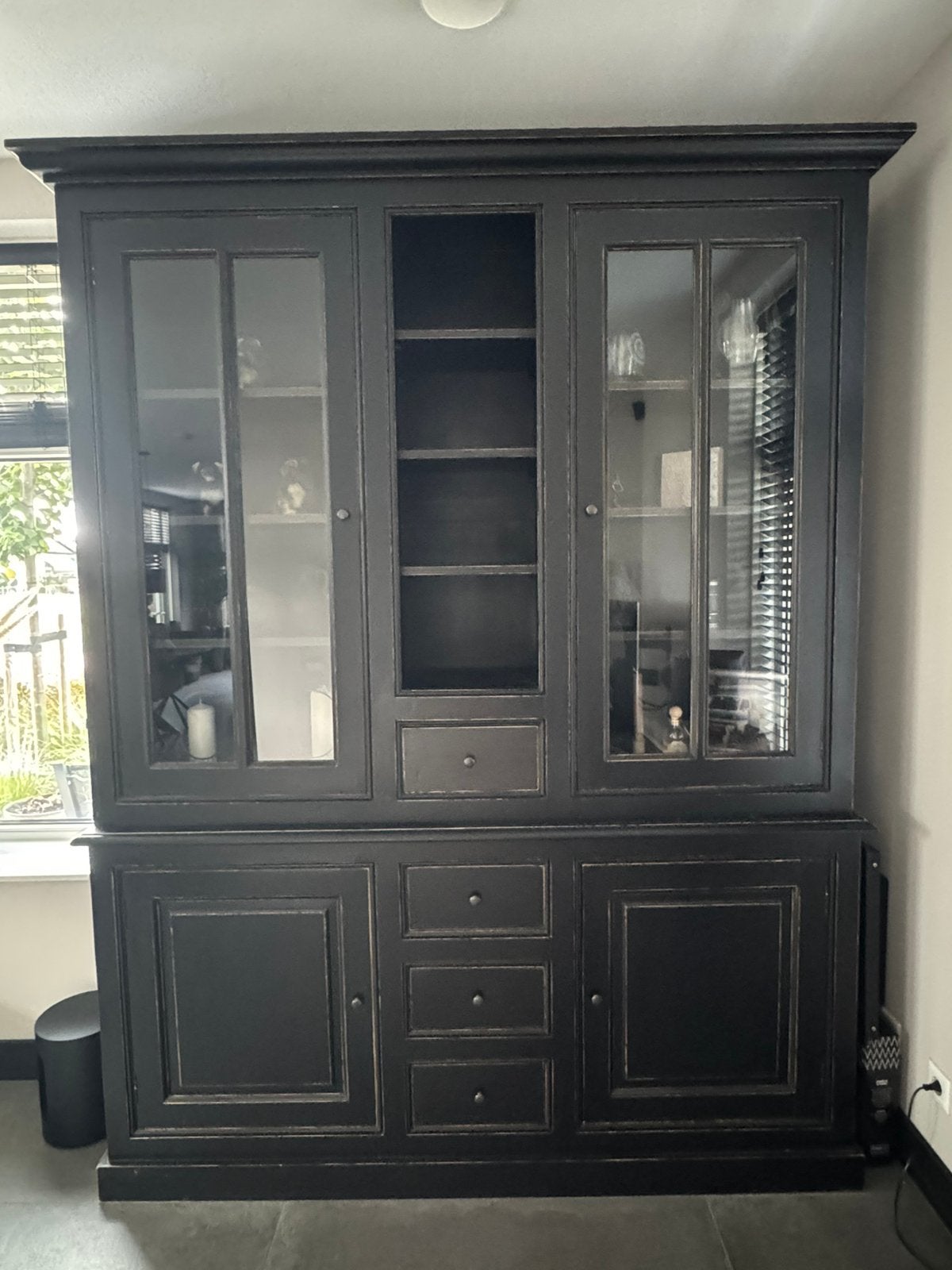 Prachtige grote zwarte buffetkast – 183 x 42 x 241 cm, Ophalen, Gebruikt, 200 cm of meer, 150 tot 200 cm