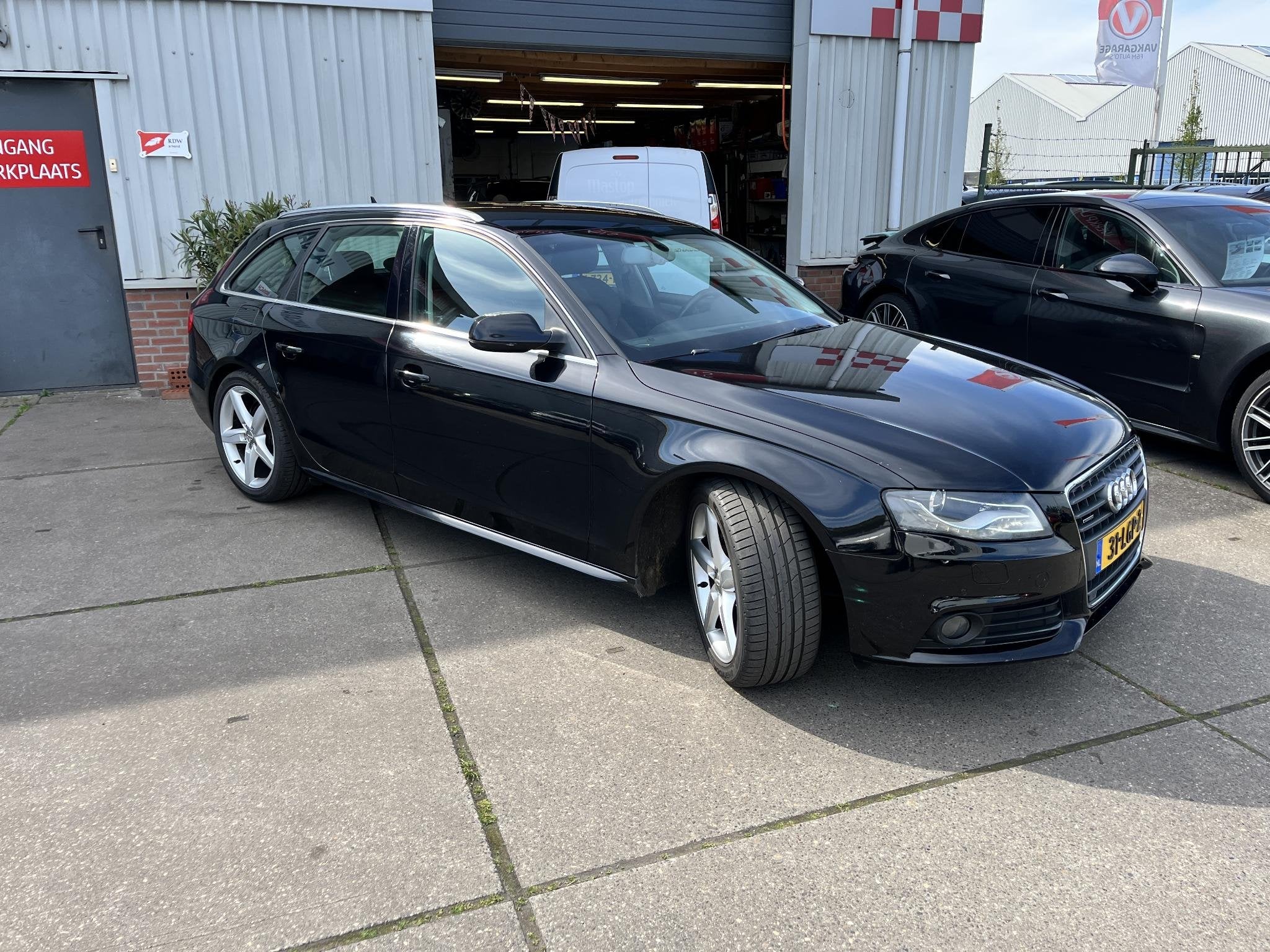 Audi A4 Avant 2.0 TFSI quattro Pro Line Clima, cruise, camer, Stof, Gebruikt, Zwart, 4 cilinders