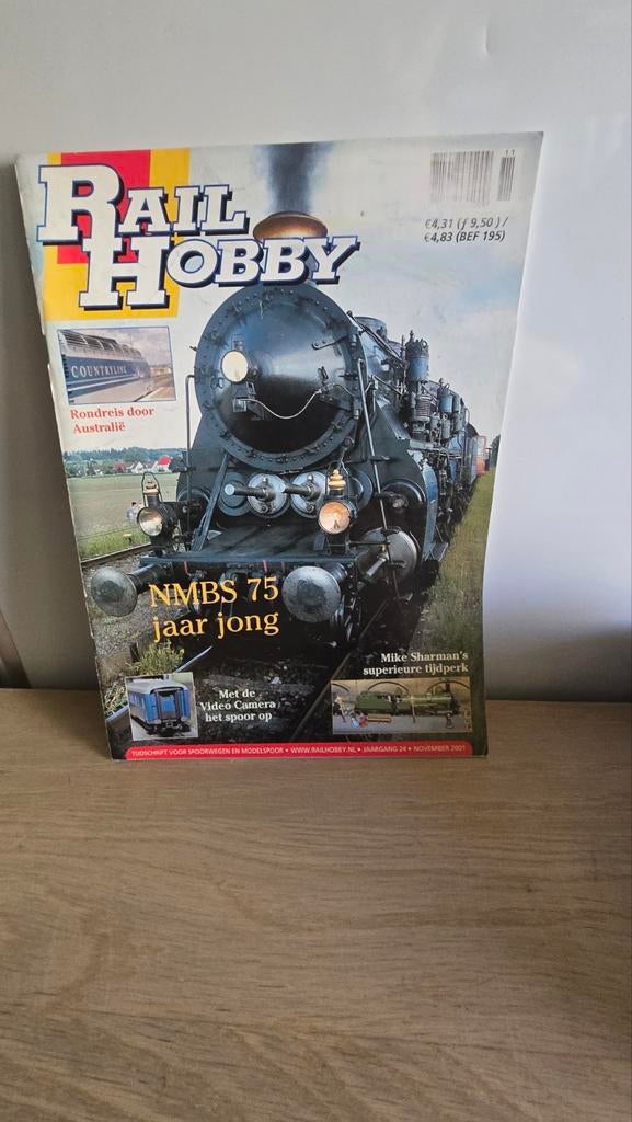 Rail Hobby Tijdschrift - NMBS 75 jaar jong (November 2001), Verzamelen, Spoorwegen en Tramwegen, Overige typen, Ophalen of Verzenden