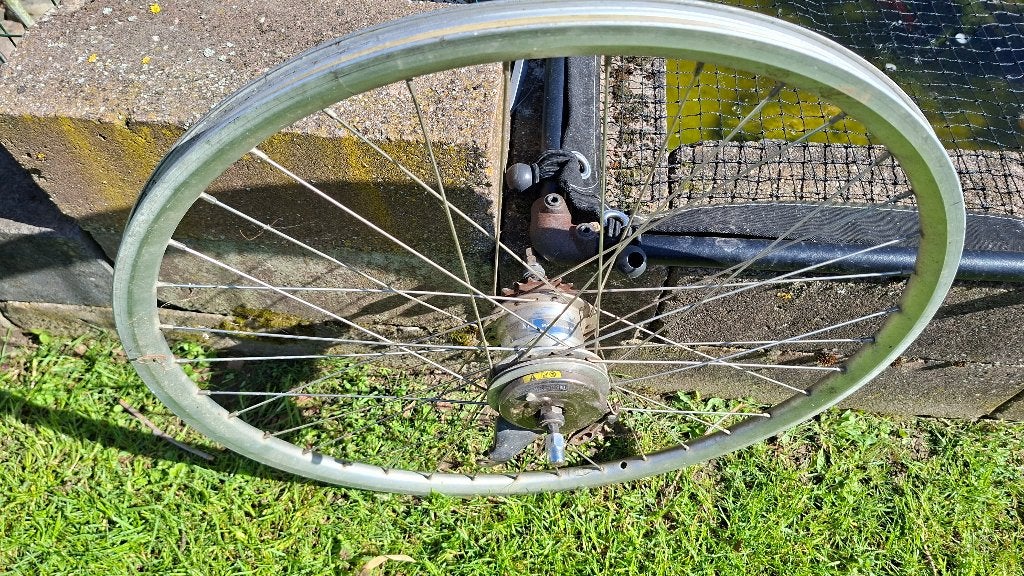 Aluminium 28 inch achterwiel afkomstig van een giant fiets, Ophalen, Gebruikt, Giant, Aluminium