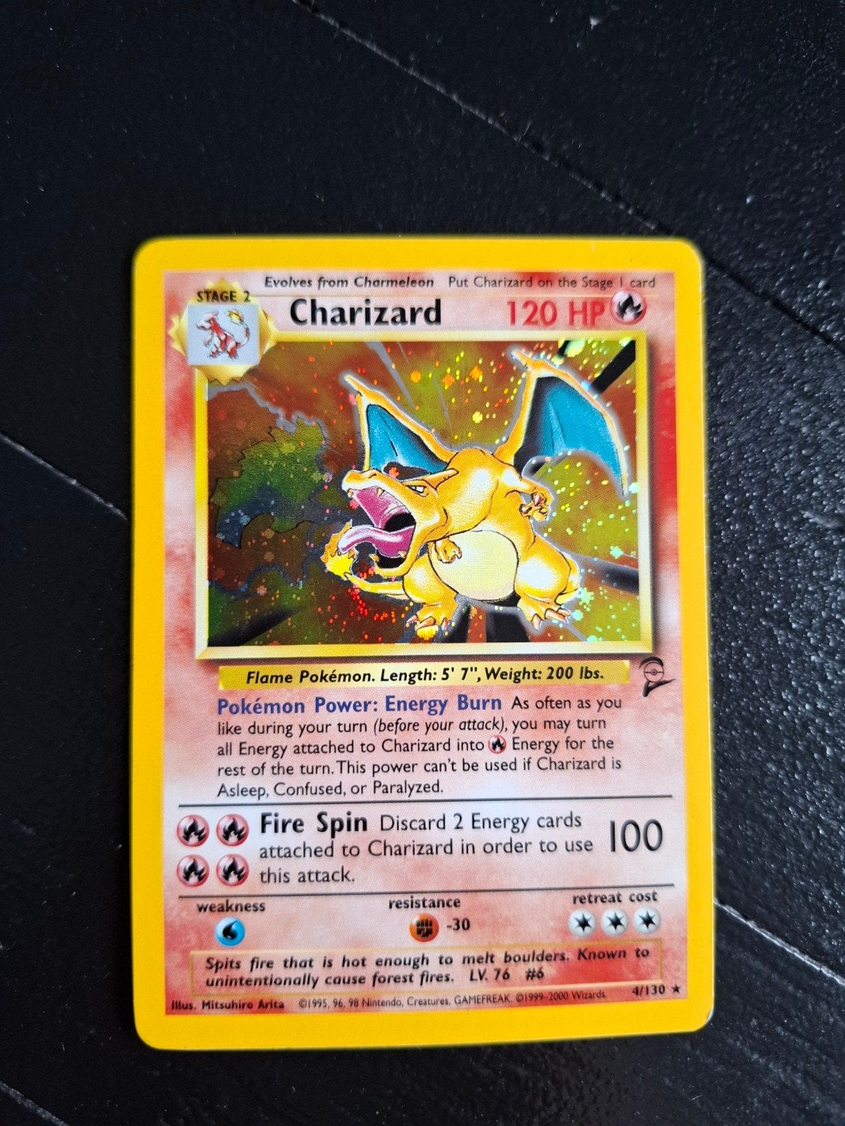 Charizard Pokémon Kaart 4/130 - Base Set 2, Ophalen of Verzenden, Gebruikt, Losse kaart