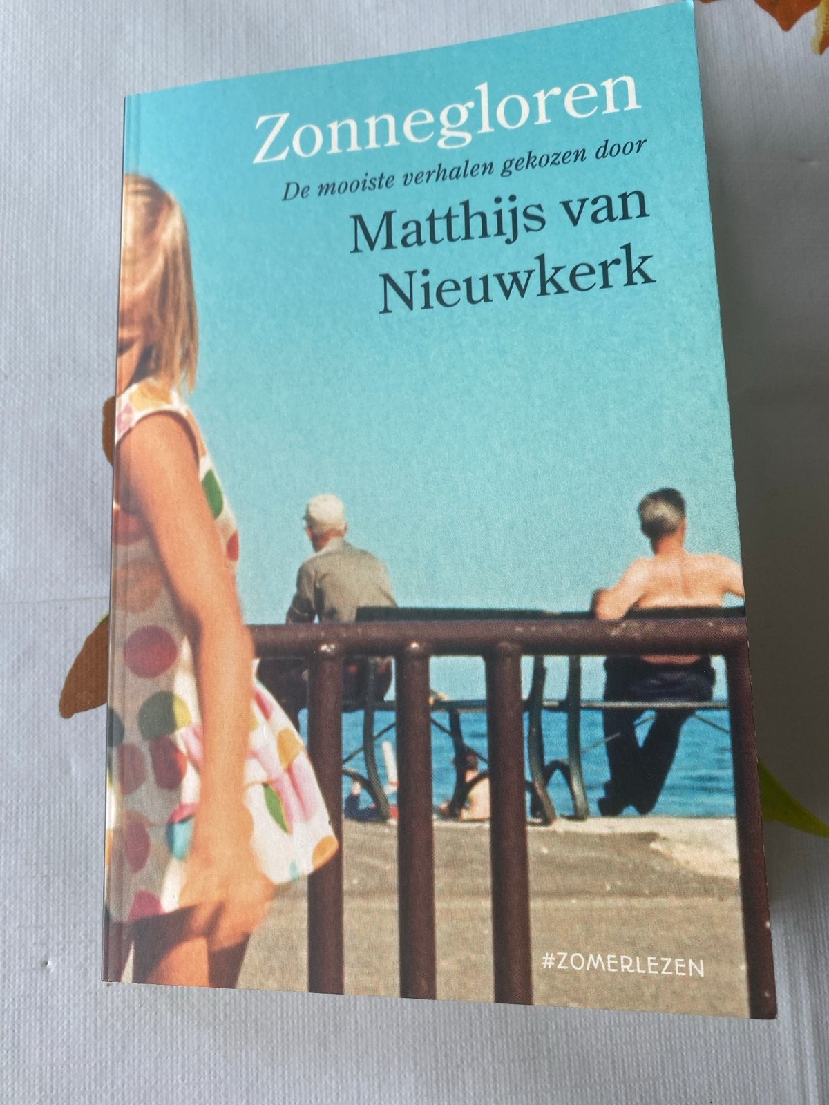 Zonnegloren - De mooiste verhalen gekozen door Matthijs van, Ophalen of Verzenden, Zo goed als nieuw, Nederland