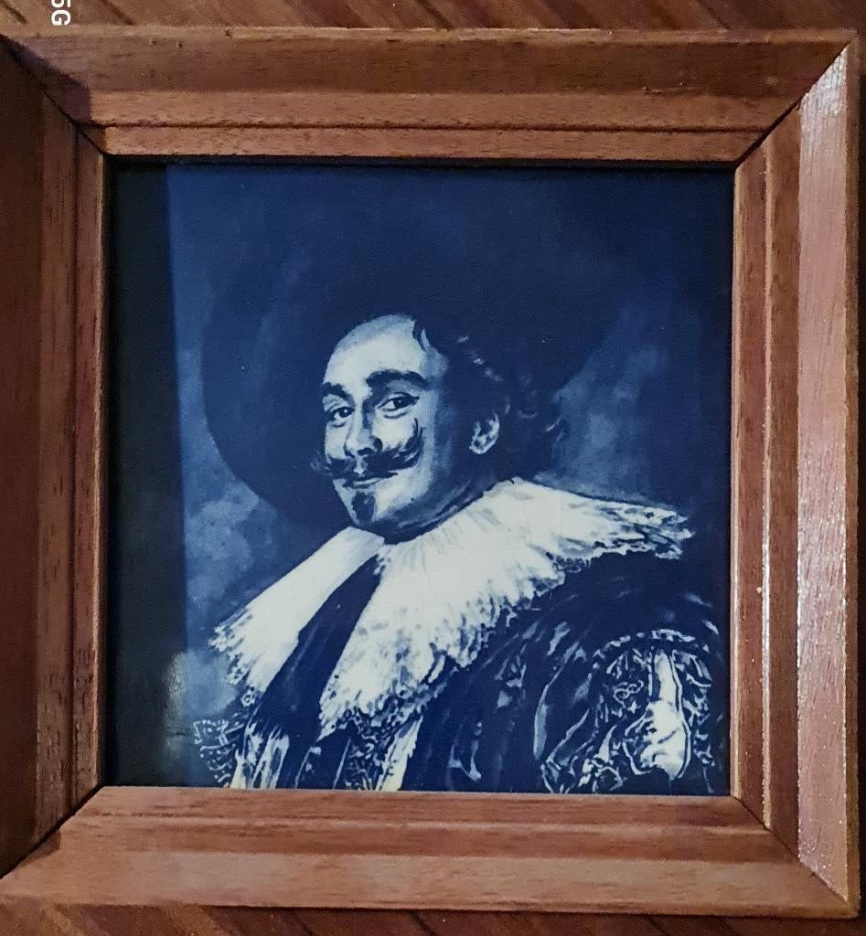 Delfts Blauw Tegeltje – Frans Hals "De Lachende Cavalier", Antiek en Kunst, Ophalen of Verzenden